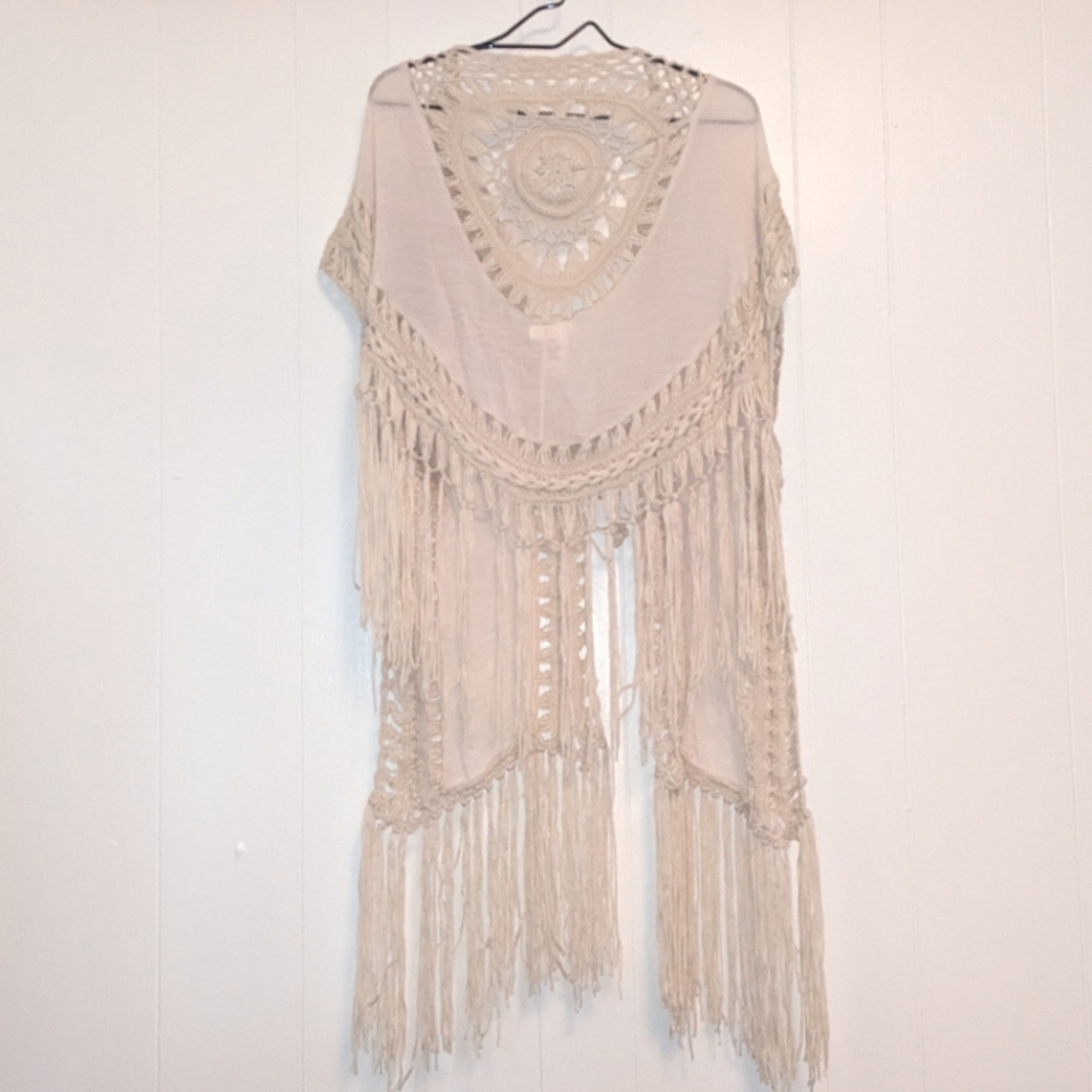 Bohemian crochet duster shawl - Picture 2 of 4